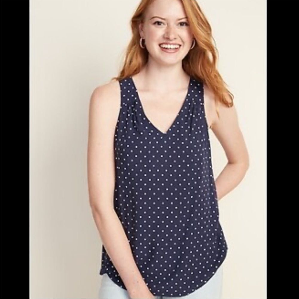 NWT Old Navy Sleeveless Keyhole Back Navy White Polka Dot Tank Top M